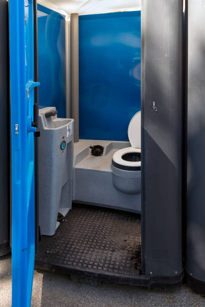 Best Sanitation services for porta potties  in Berwick, LA